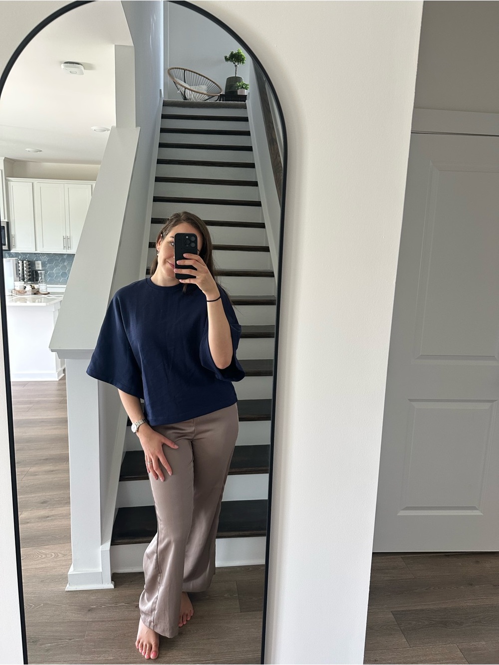 H&M Divided Navy Oversized Sweatshirt | Batwing Sleeve | Size M | NWT